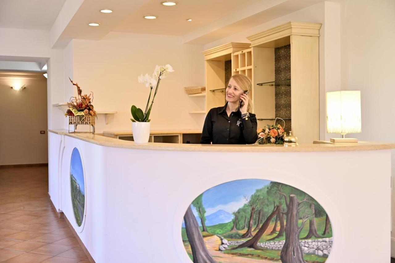 Hotel Marie Claire Lanusei Zewnętrze zdjęcie