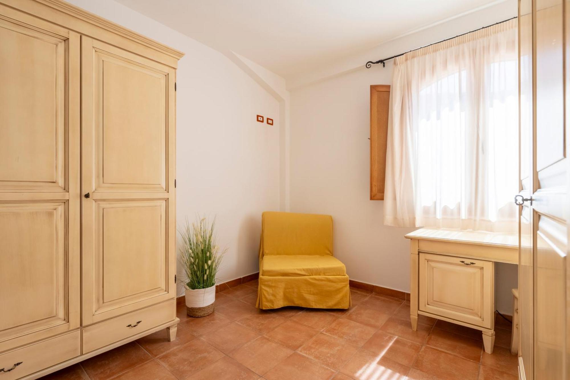 Hotel Marie Claire Lanusei Zewnętrze zdjęcie